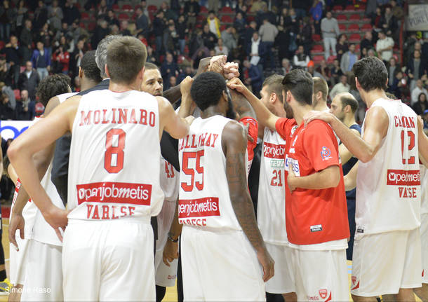 Openjobmetis Varese - Manital Torino 92-78