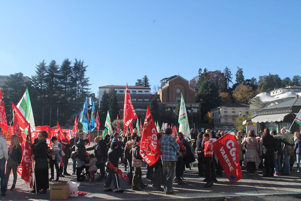 sciopero supermercati varese