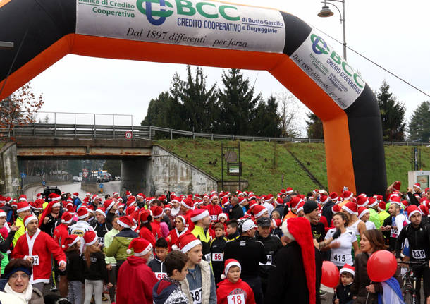 corsa babbo natale buguggiate