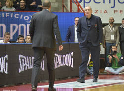 Openjobmetis Varese - EA7 Milano 64-86