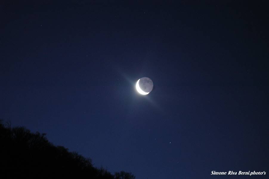 La luna di questa mattina
