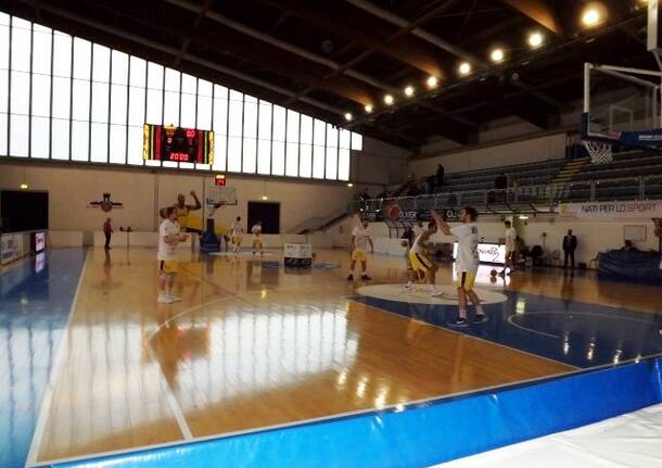 Basket: Recanati-Legnano