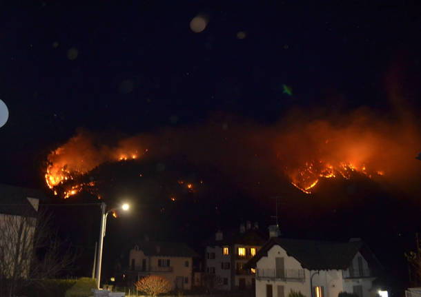 Incendio Val Vigezzo malesco villette