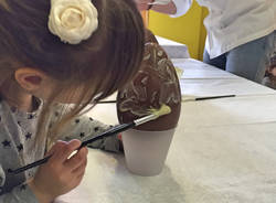 Bimbi mastri cioccolatai alla scuola materna Dalla Chiesa