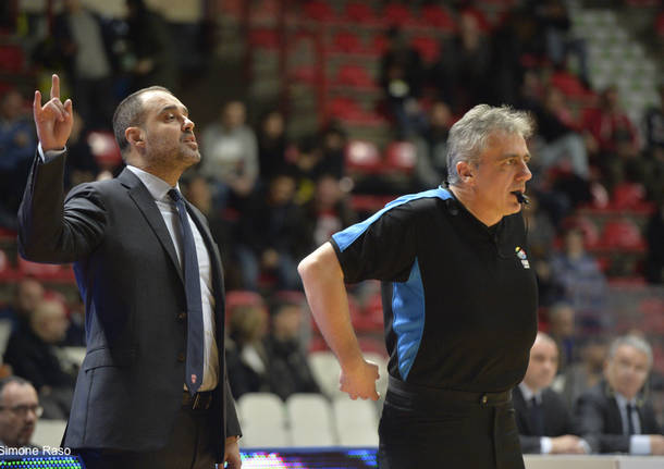 Gara 3 - Openjobmetis Varese - Royal Hali Gaziantep 74-71