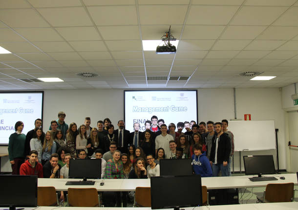 Management Game: vince l'oro provinciale il liceo Scientifico Curie di Tradate