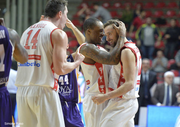 Varese Gaziantep festa biancorossa basket fiba europe cup