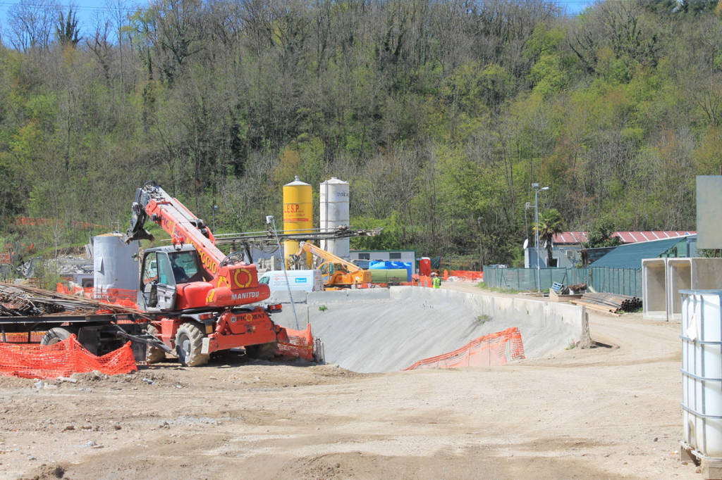 Cantello - il cantiere della Arcisate-Stabio aprile 2016