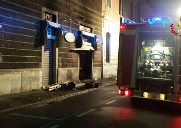 Esplosione in un bar a Busto Arsizio