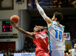 Vanoli Cremona - Openjobmetis Varese 70-79