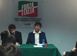 Varese - incontro di forza italia giovani