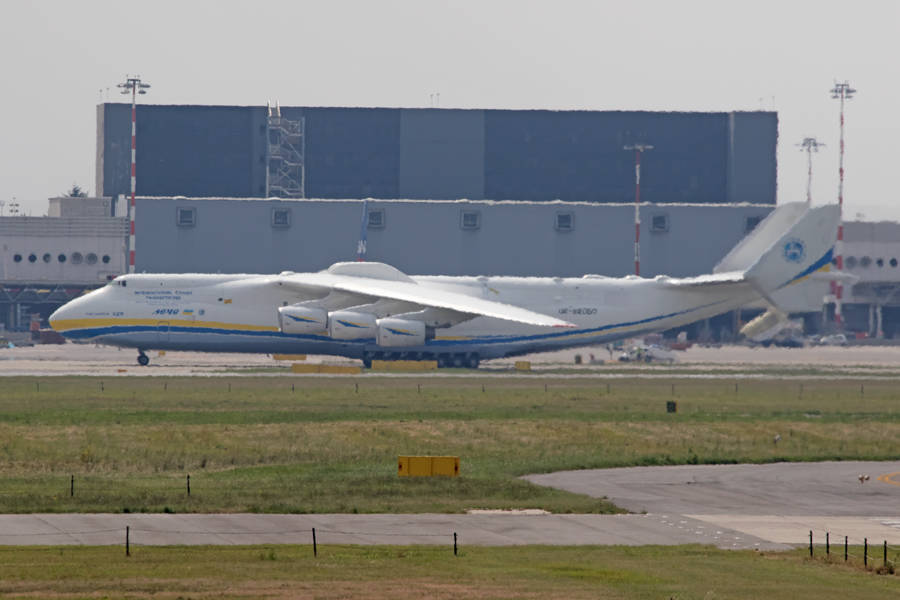 Antonov 225