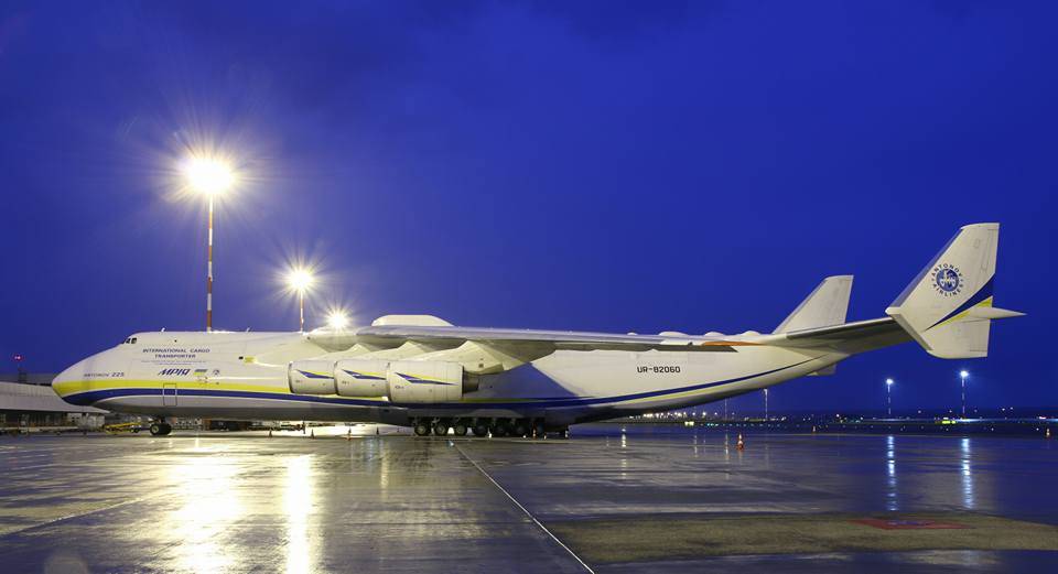 L'Antonov negli scatti dei ragazzi di Malpensa Spotters Group