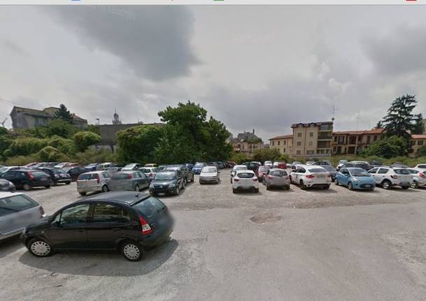 parcheggio via san michele busto arsizio