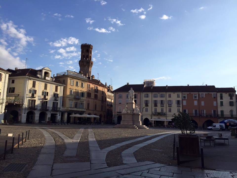 via francigena santhià vercelli