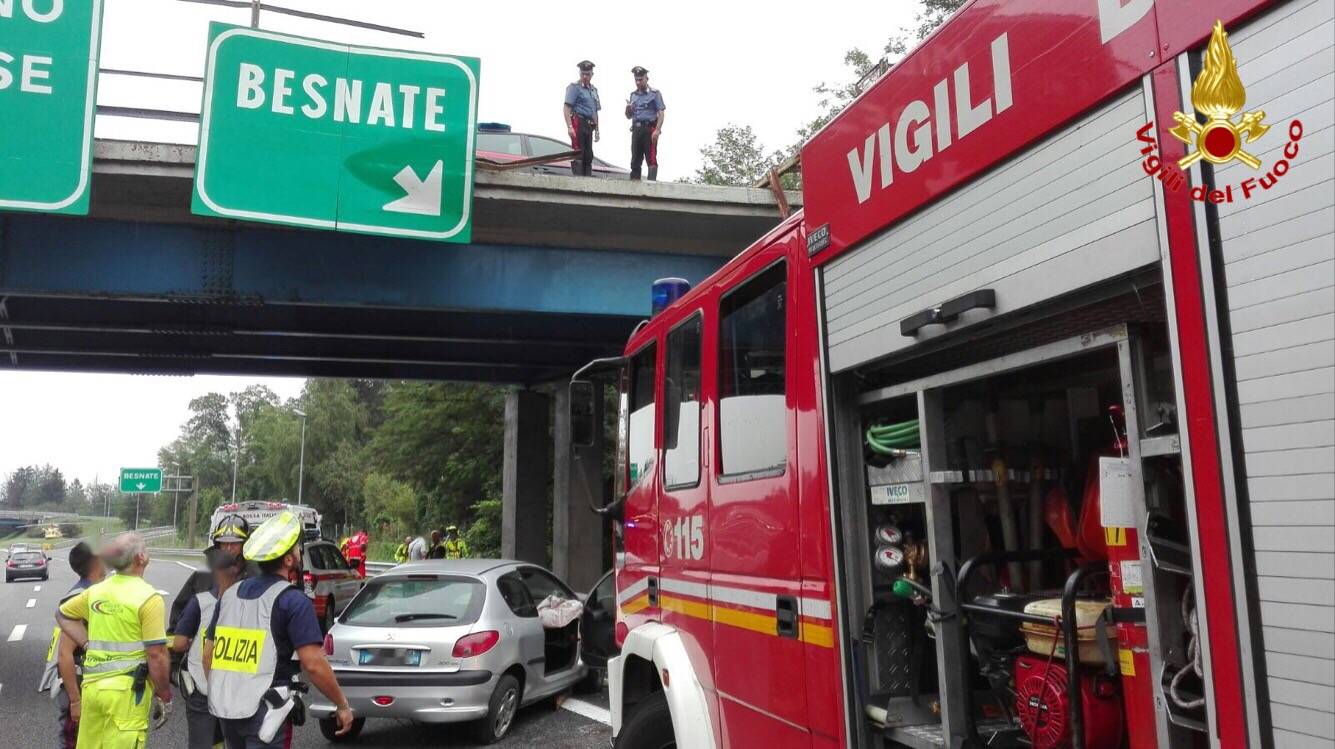 incidente autostrada besnate