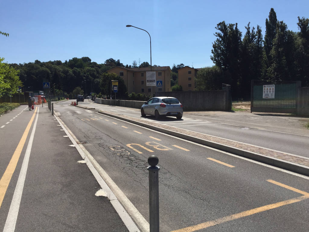 Via Borghi torna percorribile