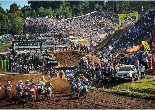 Motocross a Maggiora, show e pubblico record