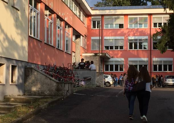 Primo giorno di scuola a Varese