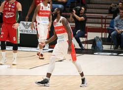 EA7 Milano - Openjobmetis Varese 79-71