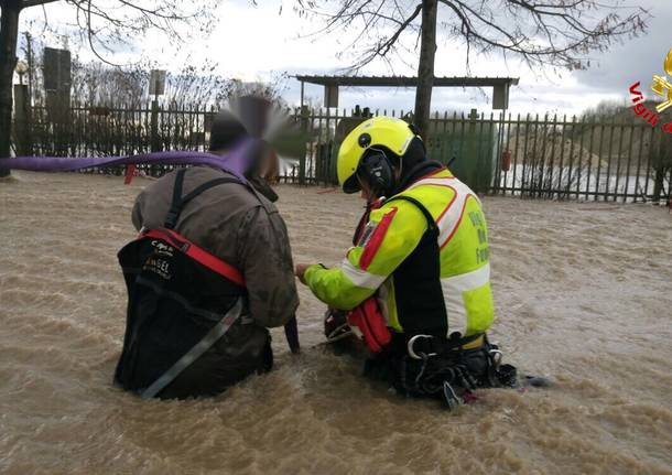 Alluvione Piemonte vigili del fuoco di Varese