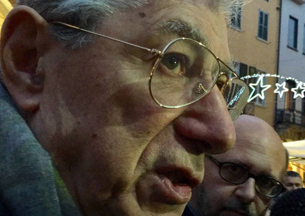 Bossi, Maroni e Leoni per i 30 della sede storica della Lega