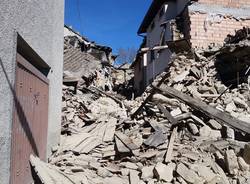 I vigili della Valle assistono i terremotati