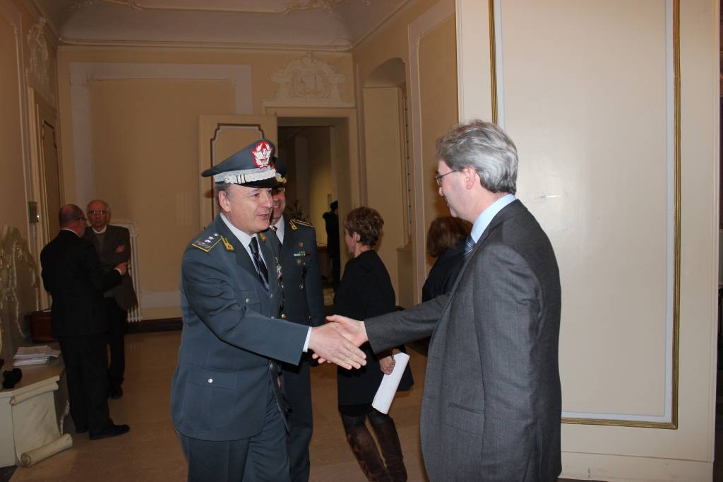 Visita varesina per il comandante regionale della guardia di finanza