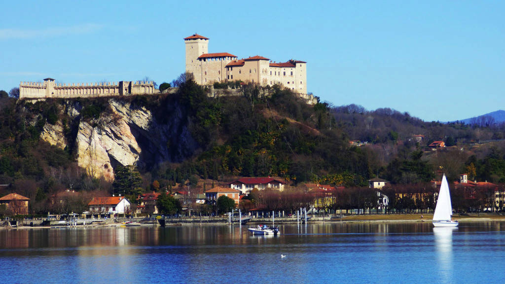 la rocca di Angera