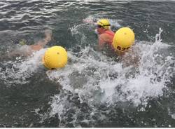 Tuffo nel Lago a Travedona