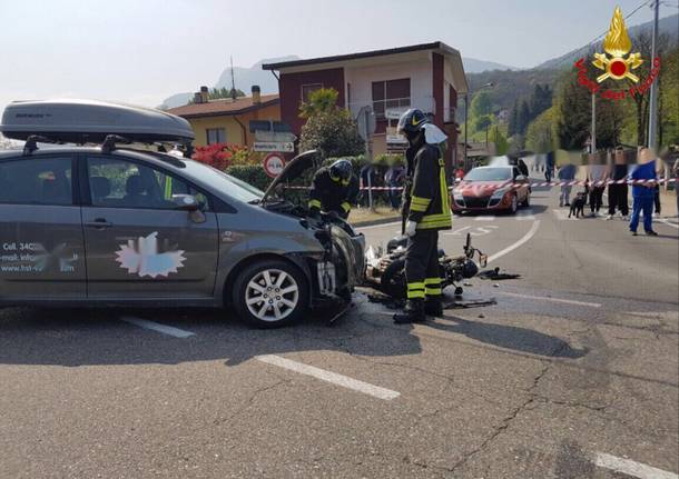 Auto contro moto a Brissago Valtravaglia