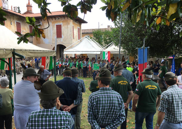 Azzate e i suoi Alpini