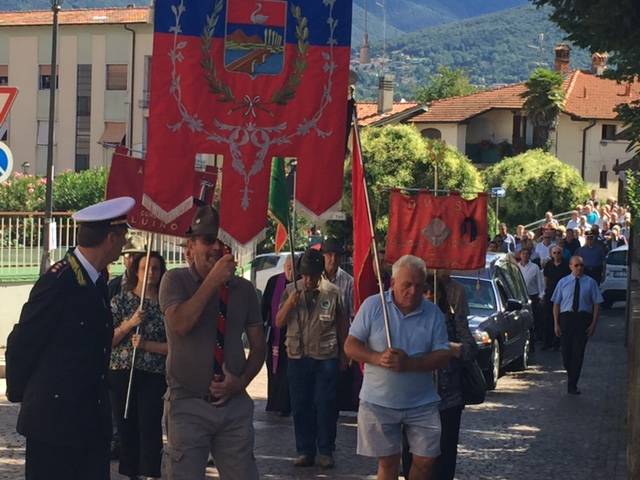 Il funerale di Giorgio Garagnani, alla guida del municipio di Germignaga per trent'anni