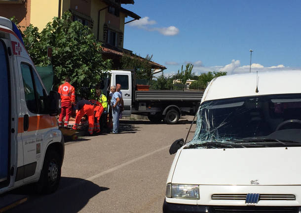 Melassa per narghilè, sequestrate 2,5 tonnellate da inizio anno -  VareseNews - Foto