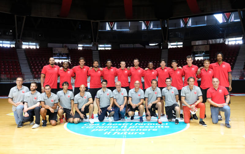 basket presentazione pallacanestro varese 2017