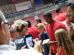 basket presentazione pallacanestro varese 2017