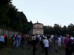 Salita al sacro Monte la sera prima di ferragosto