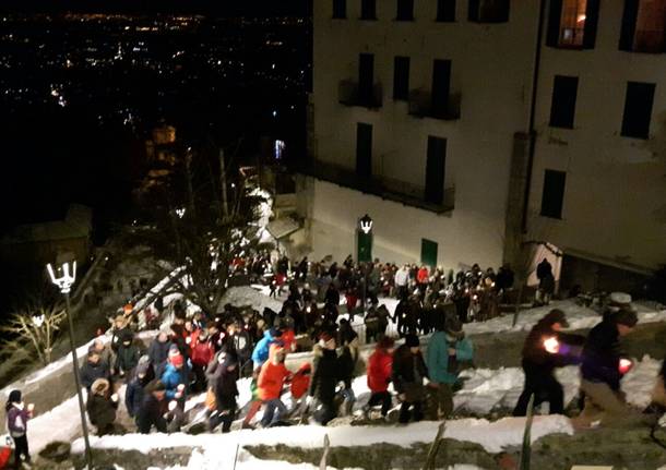 Fiaccolata al sacro Monte 2017