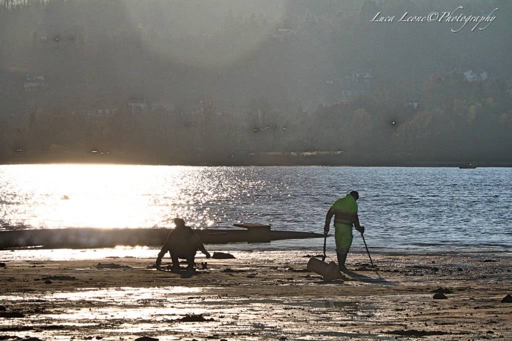 siccità sul Lago Maggiore, arrivano i cercatori d'oro