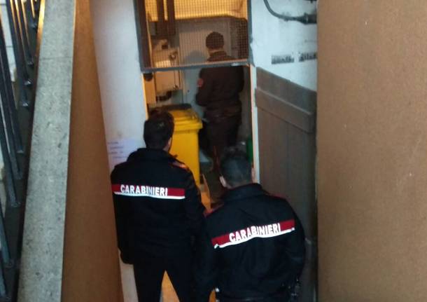 Carabinieri Saronno cane controlli