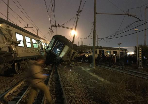 Treno deragliato tra Pioltello e Segrate