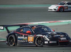 porsche tsunami rt 24 ore di dubai alessio rovera