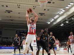 basket pallacanestro varese