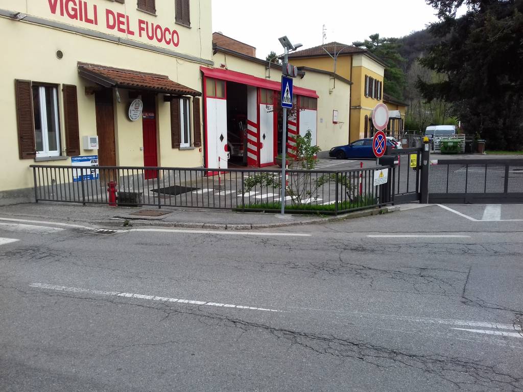 Defibrillatore \"scomodo\" a Luino