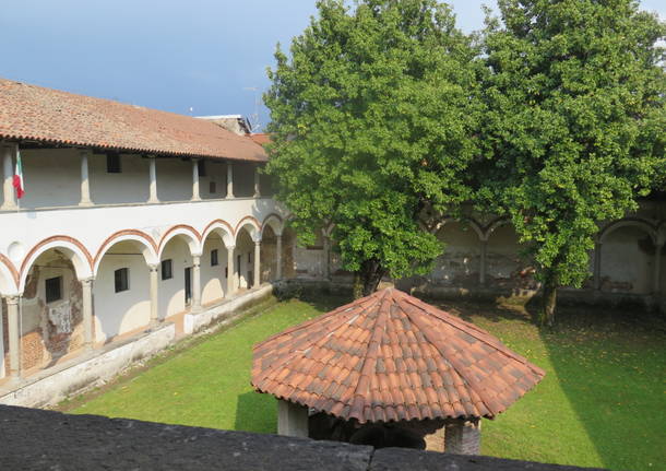 biblioteca Lonate Pozzolo