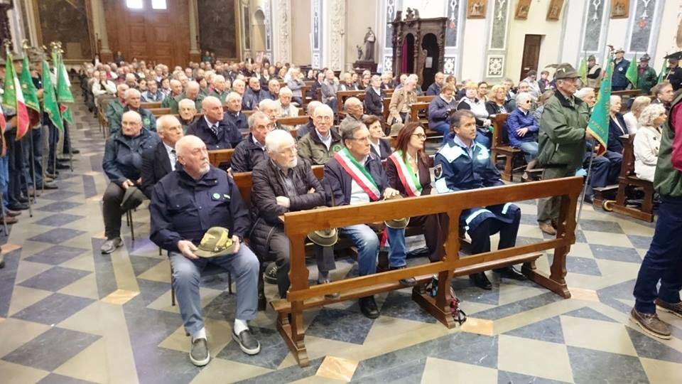 I funerali di Tugnin, l'alpino più anziano di Varese