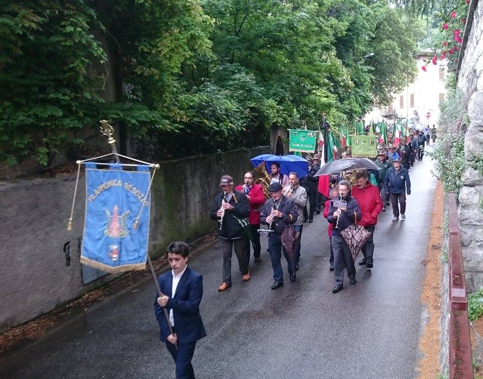 I funerali di Tugnin, l'alpino più anziano di Varese