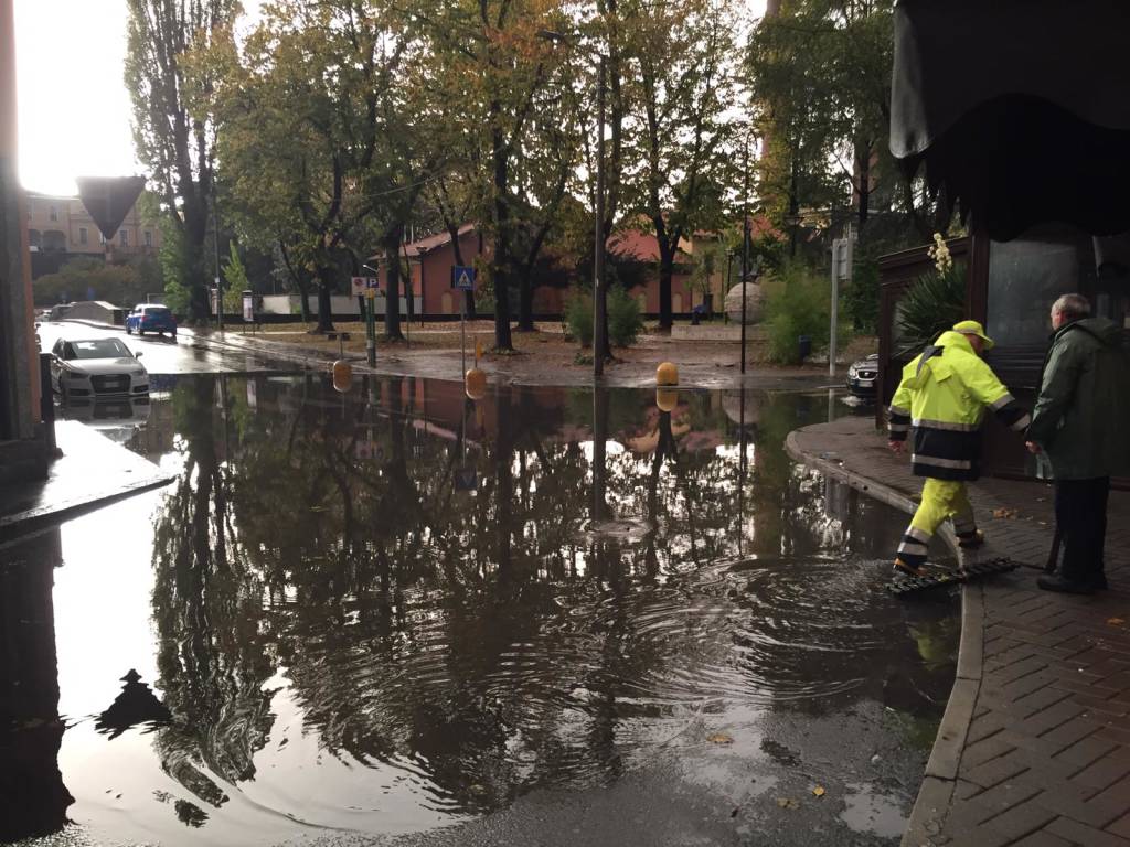 Maltempo, strade e fiumi a Castellanza 