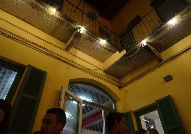 A cena nel cortile di Stoà