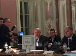 Università in consiglio comunale